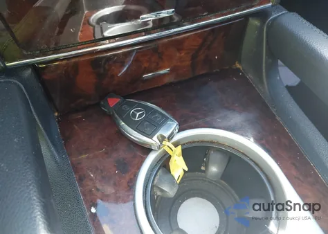 2010 Mercedes-Benz Ml 350 z USA, uszkodzony, nr VIN 4JGBB5GB0AA609507